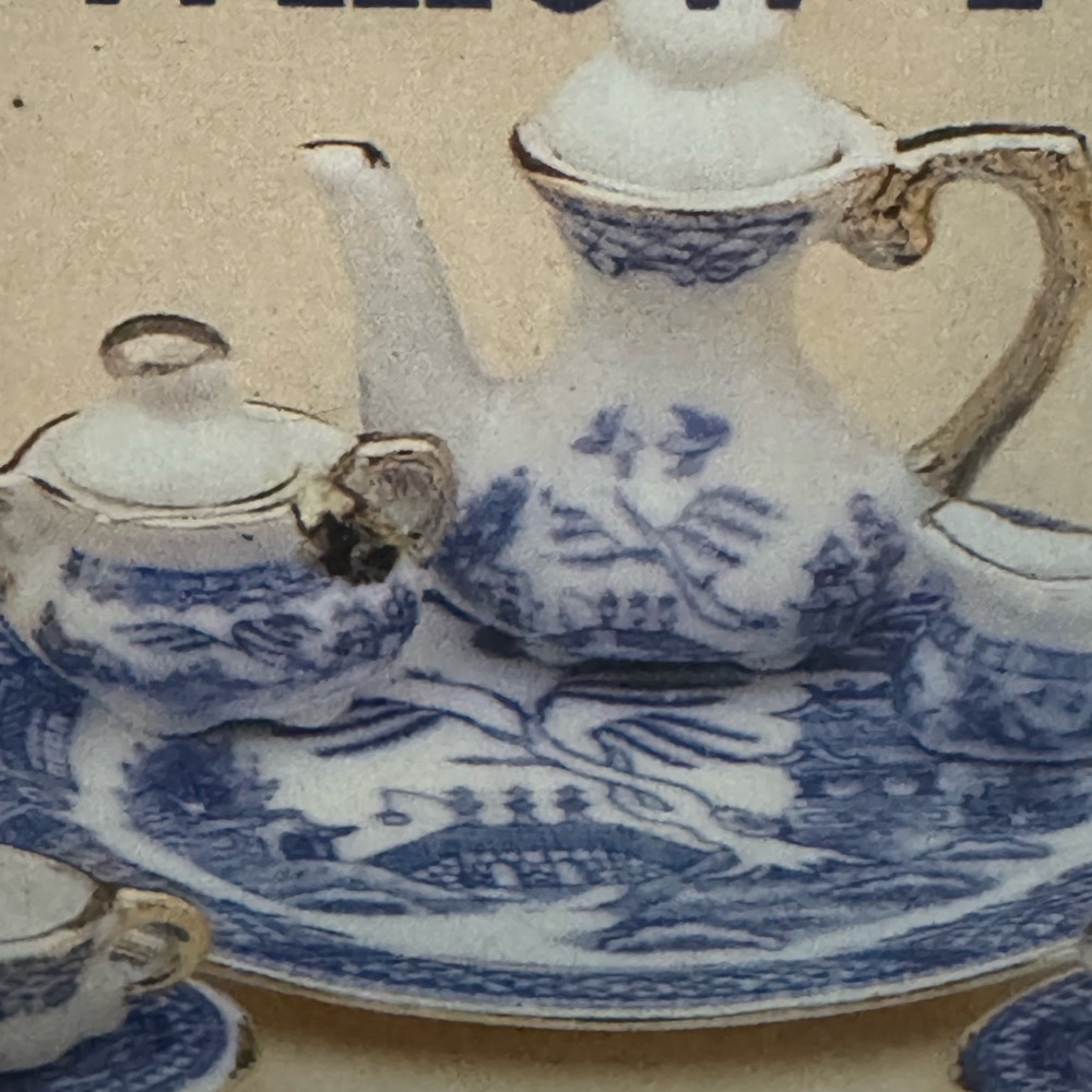 Vintage Miniature Blue Willow Tea Set In packaging/box 10 piece ceramic Chadwick - Picture 3 of 7